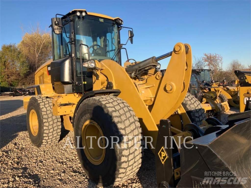 CAT 926M Kolesni nakladalci