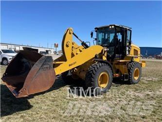 CAT 926M Kolesni nakladalci