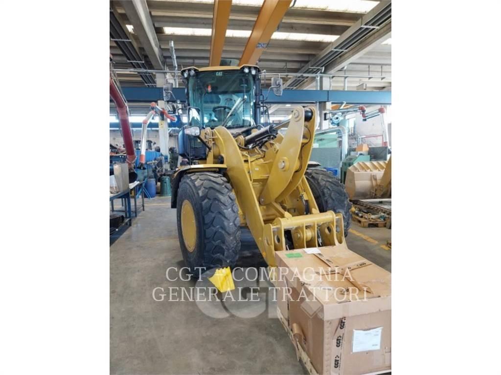 CAT 926M Kolesni nakladalci
