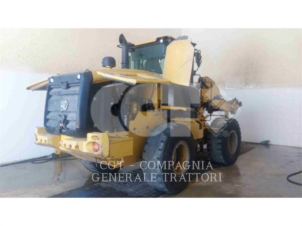 CAT 926M Kolesni nakladalci