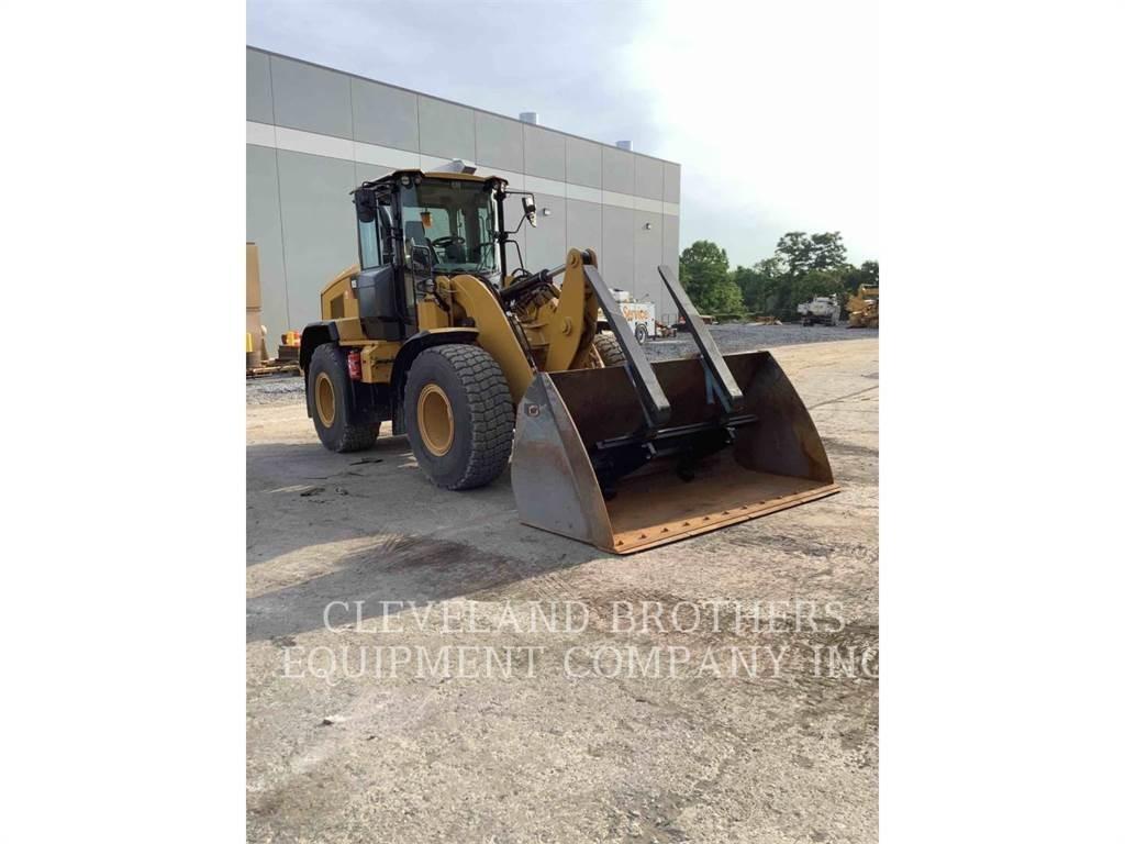 CAT 926M Kolesni nakladalci