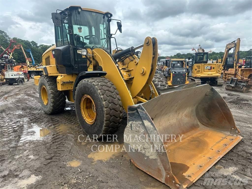CAT 926M Kolesni nakladalci