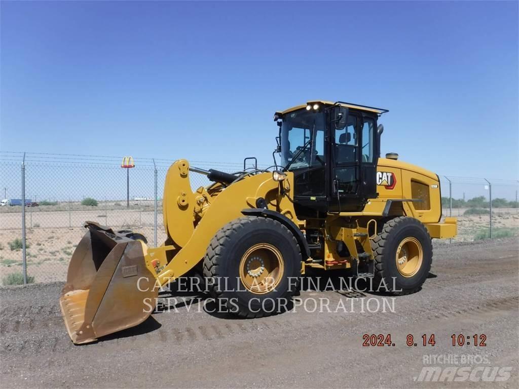 CAT 926M Kolesni nakladalci