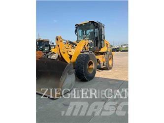 CAT 926M Kolesni nakladalci