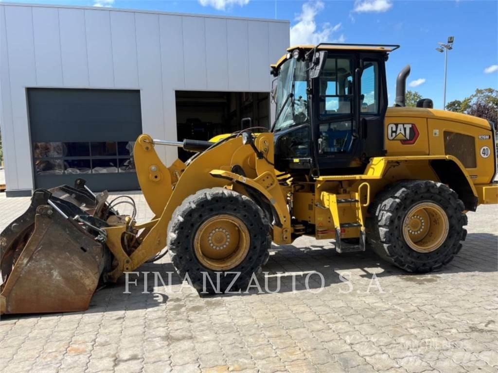 CAT 926M Kolesni nakladalci