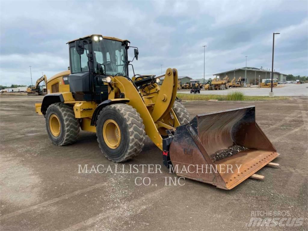CAT 926M Kolesni nakladalci