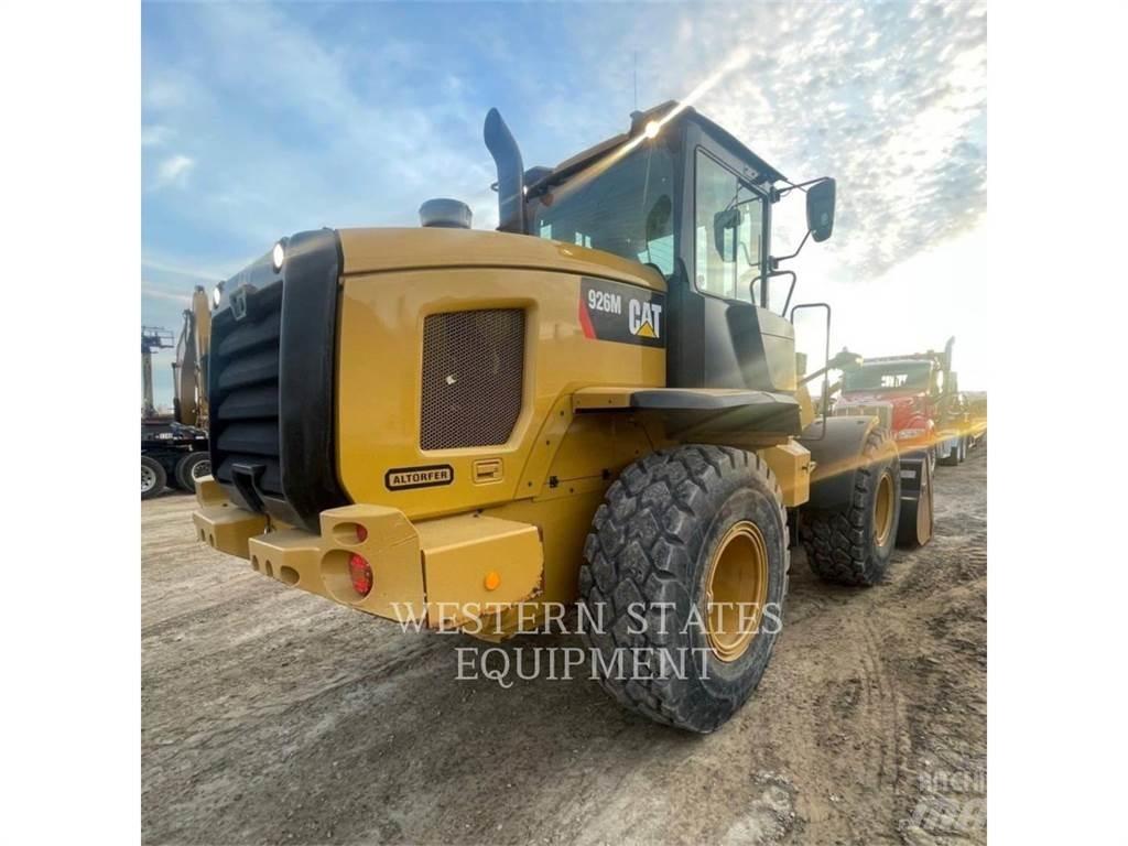 CAT 926M Kolesni nakladalci