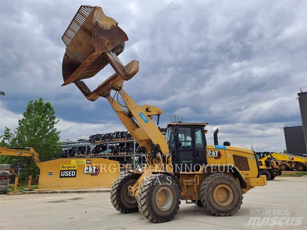 CAT 926M Kolesni nakladalci