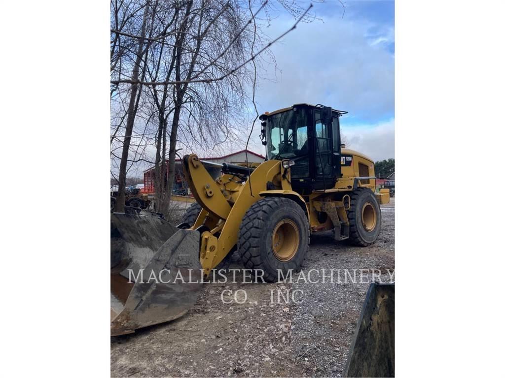 CAT 926M Kolesni nakladalci