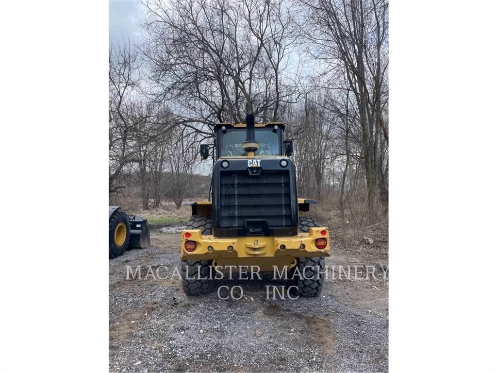 CAT 926M Kolesni nakladalci