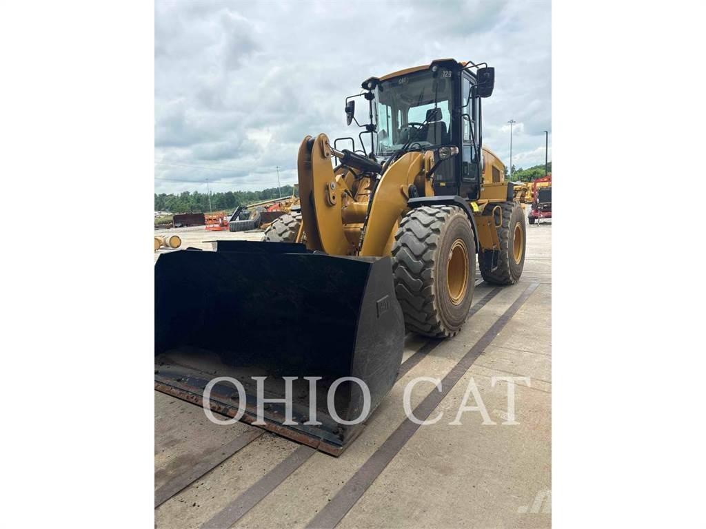 CAT 926M Kolesni nakladalci