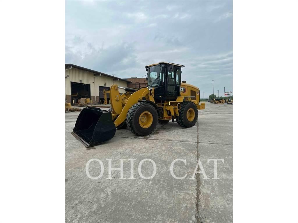 CAT 926M Kolesni nakladalci