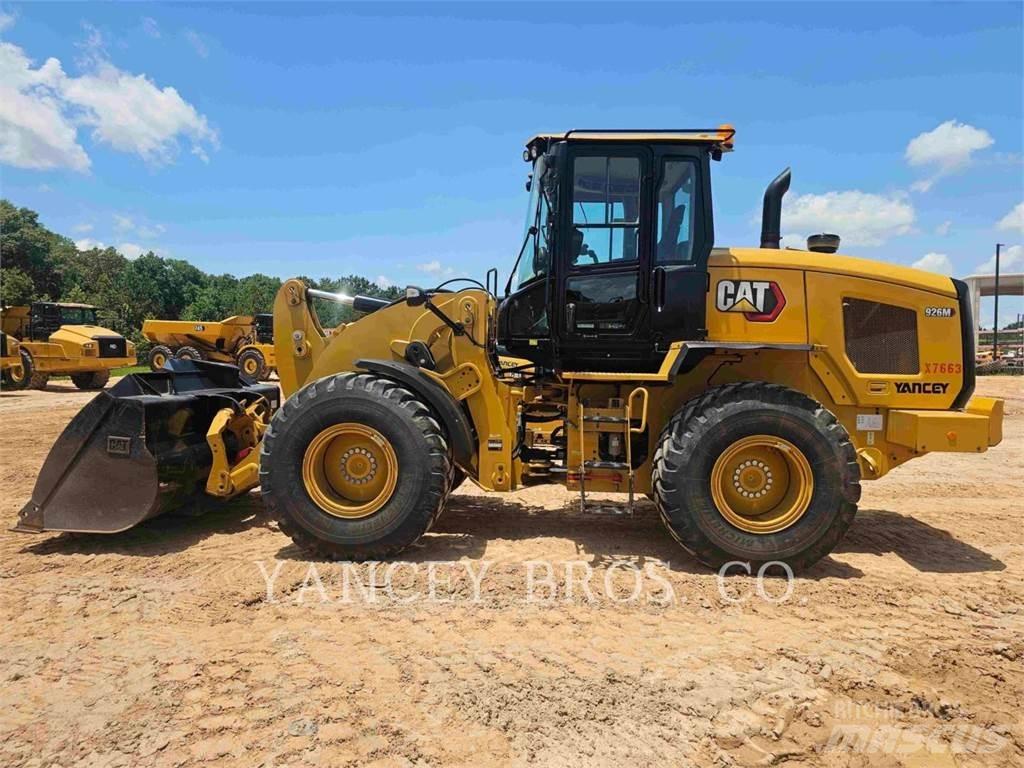 CAT 926M Kolesni nakladalci