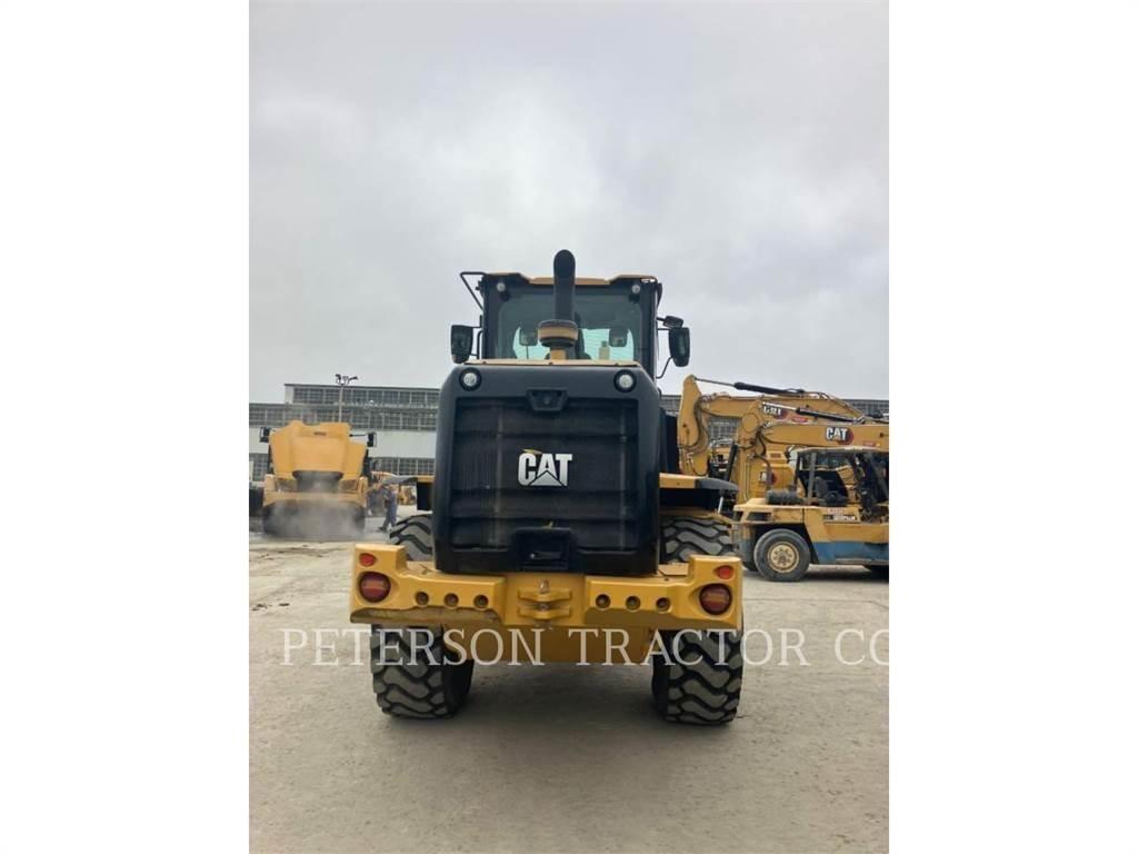 CAT 926M Kolesni nakladalci