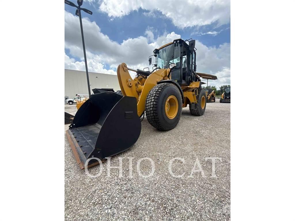 CAT 926M Kolesni nakladalci