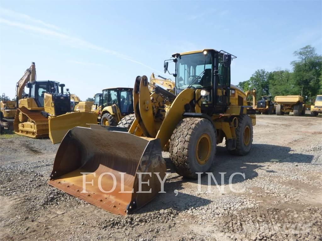 CAT 926M Kolesni nakladalci