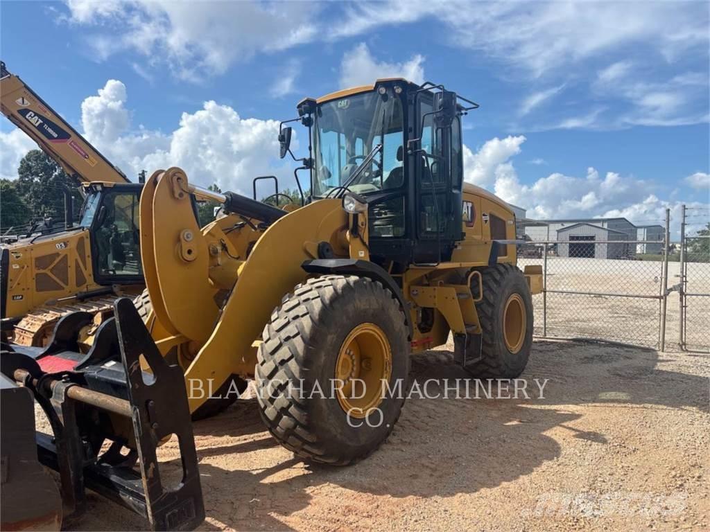 CAT 926M Kolesni nakladalci