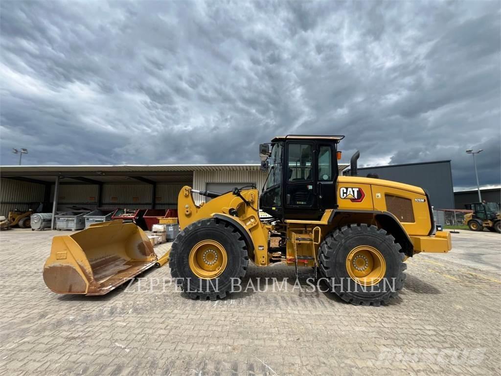 CAT 926M Kolesni nakladalci