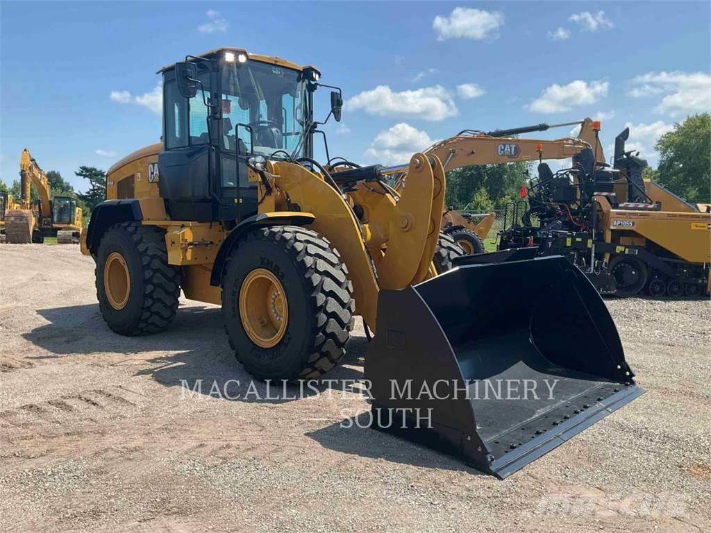 CAT 926M Kolesni nakladalci