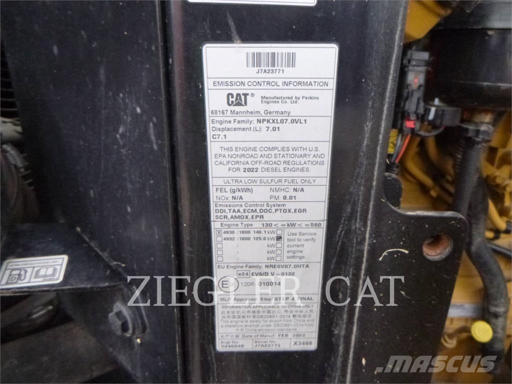 CAT 926M Kolesni nakladalci