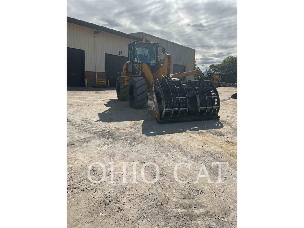 CAT 926M Kolesni nakladalci