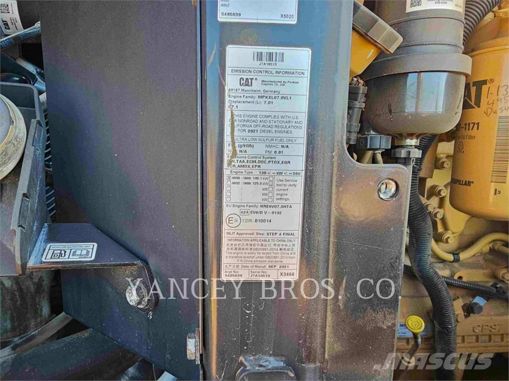 CAT 926M Kolesni nakladalci