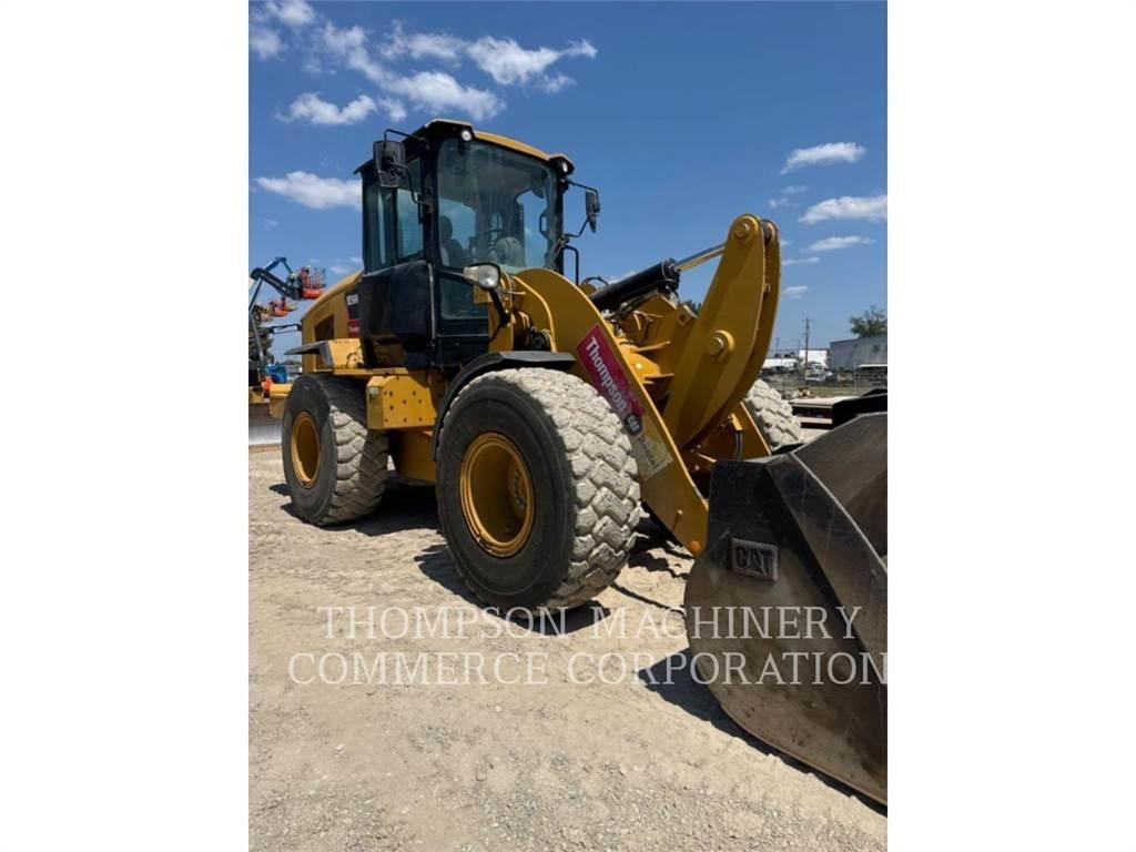 CAT 926M Kolesni nakladalci