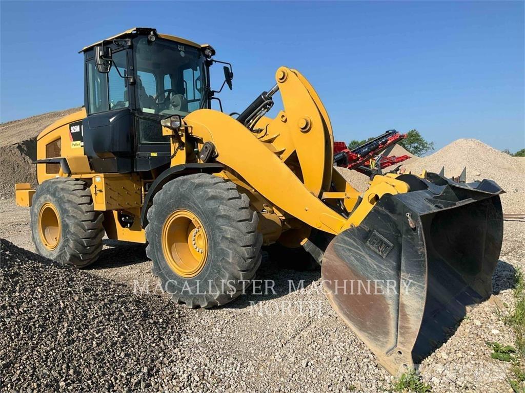 CAT 926M 3RQ Kolesni nakladalci