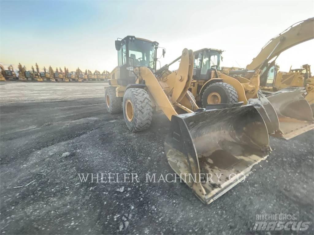 CAT 926M HL QC Kolesni nakladalci