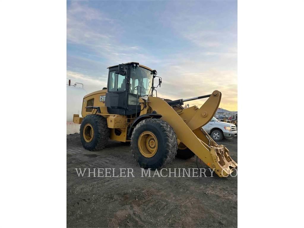 CAT 926M HL QC Kolesni nakladalci