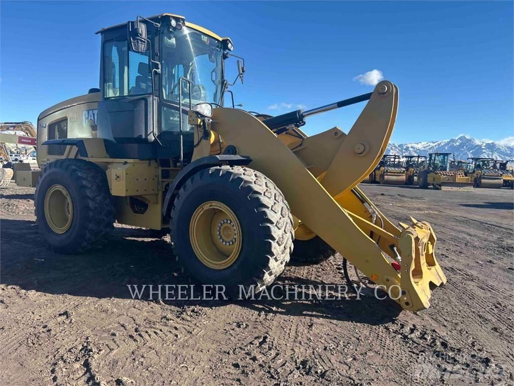 CAT 926M HL QC Kolesni nakladalci