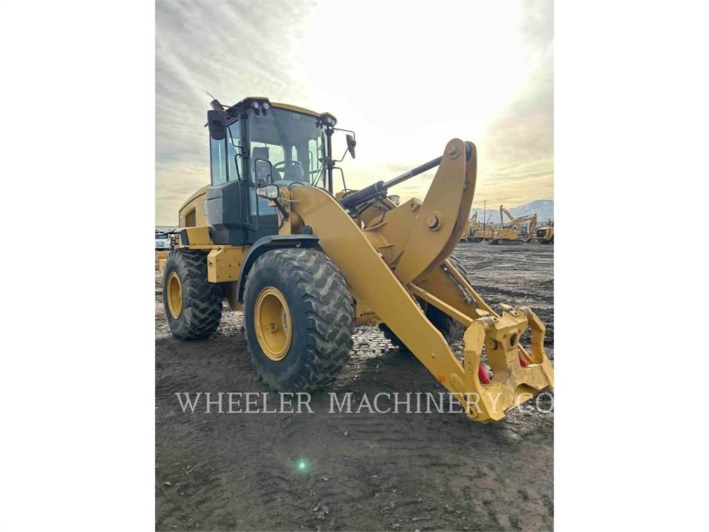 CAT 926M HL QC Kolesni nakladalci