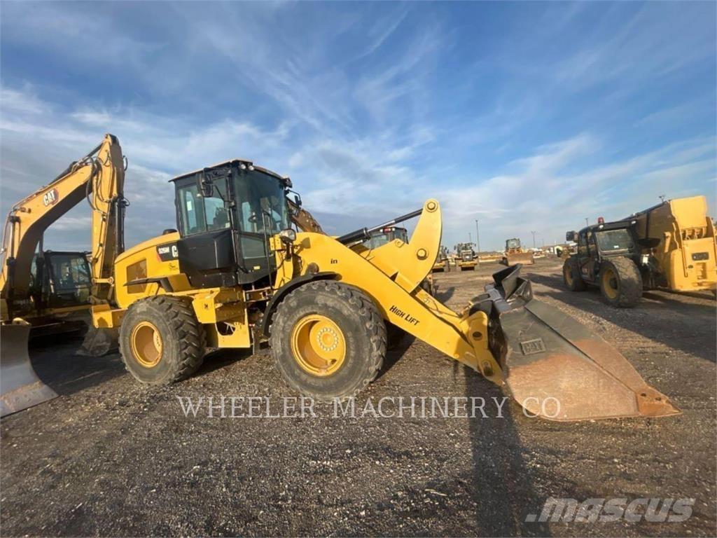 CAT 926M HL QC Kolesni nakladalci