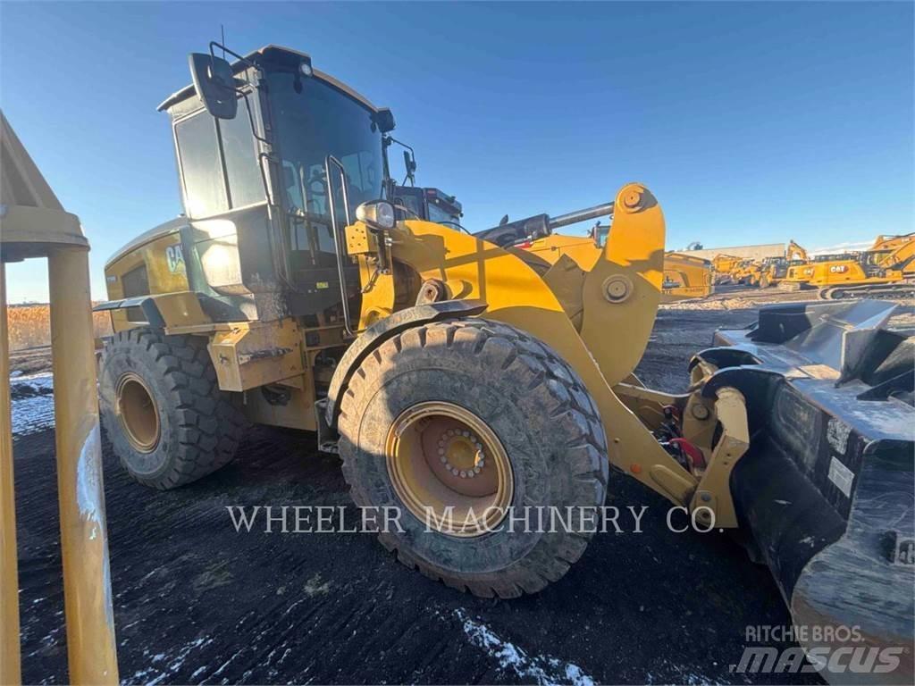 CAT 926M QC Kolesni nakladalci