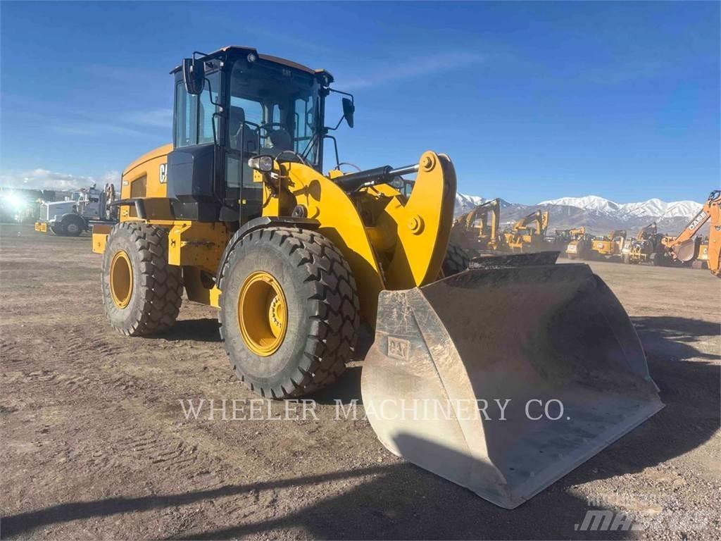 CAT 926M QC Kolesni nakladalci