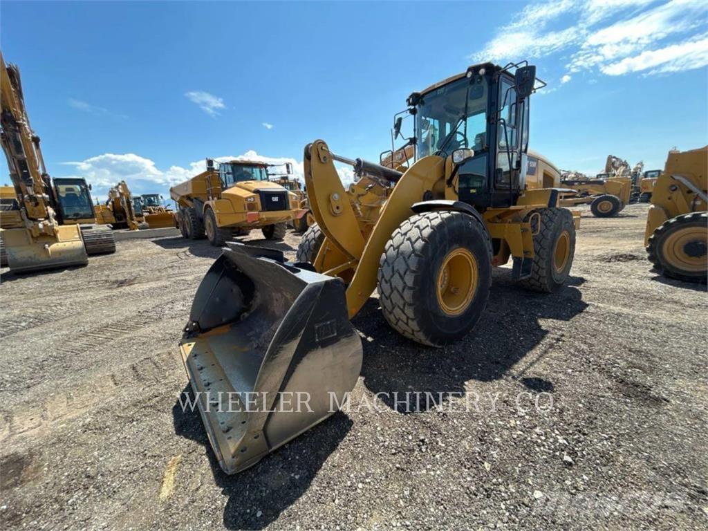 CAT 926M QC Kolesni nakladalci