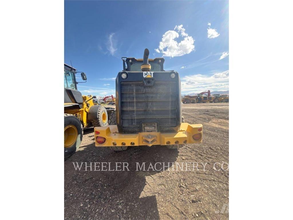 CAT 926M QC Kolesni nakladalci