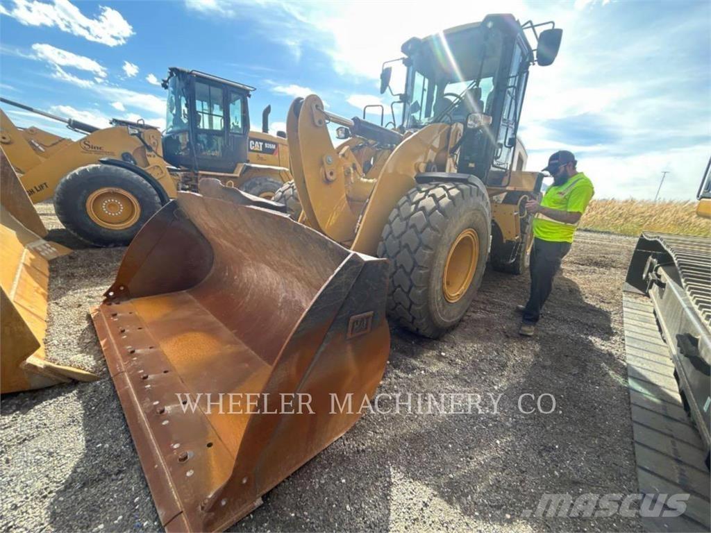 CAT 926M QC Kolesni nakladalci