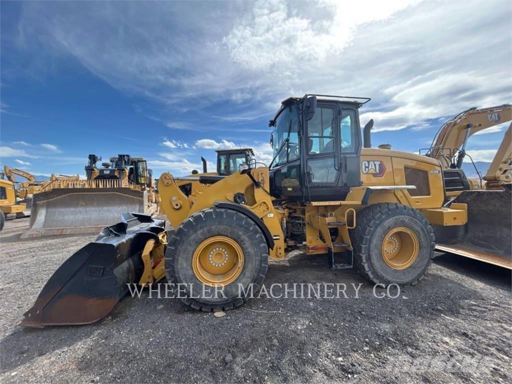 CAT 926M QC Kolesni nakladalci