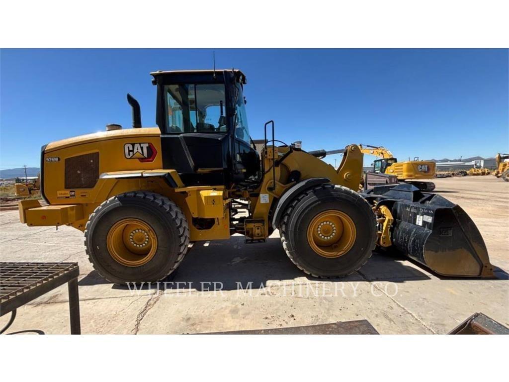 CAT 926M QC Kolesni nakladalci