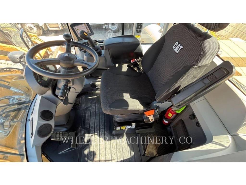 CAT 926M QC Kolesni nakladalci