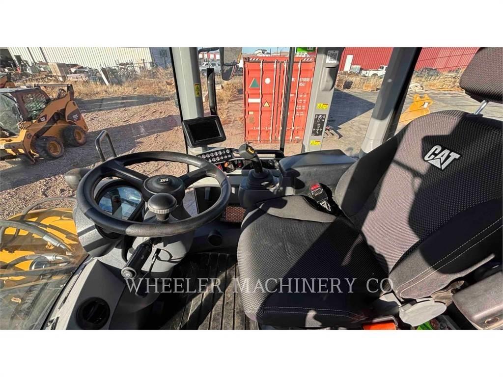 CAT 926M QC 3V Kolesni nakladalci