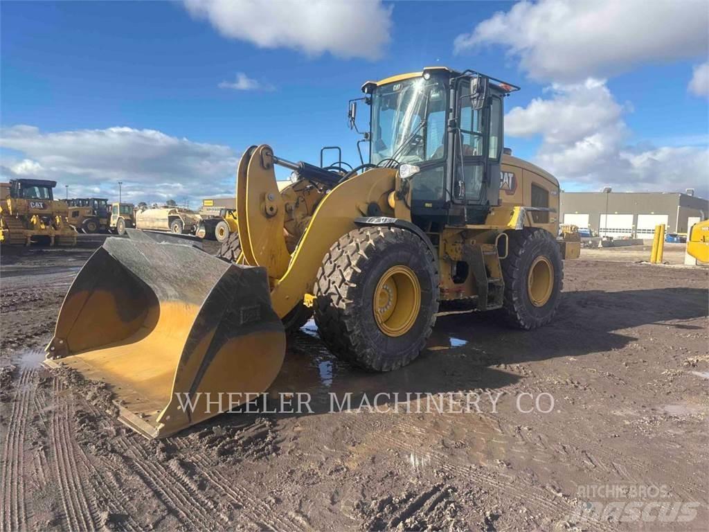 CAT 926M QC 3V Kolesni nakladalci