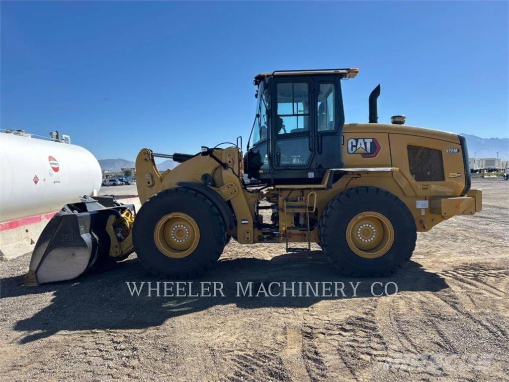 CAT 926M QC 3V Kolesni nakladalci