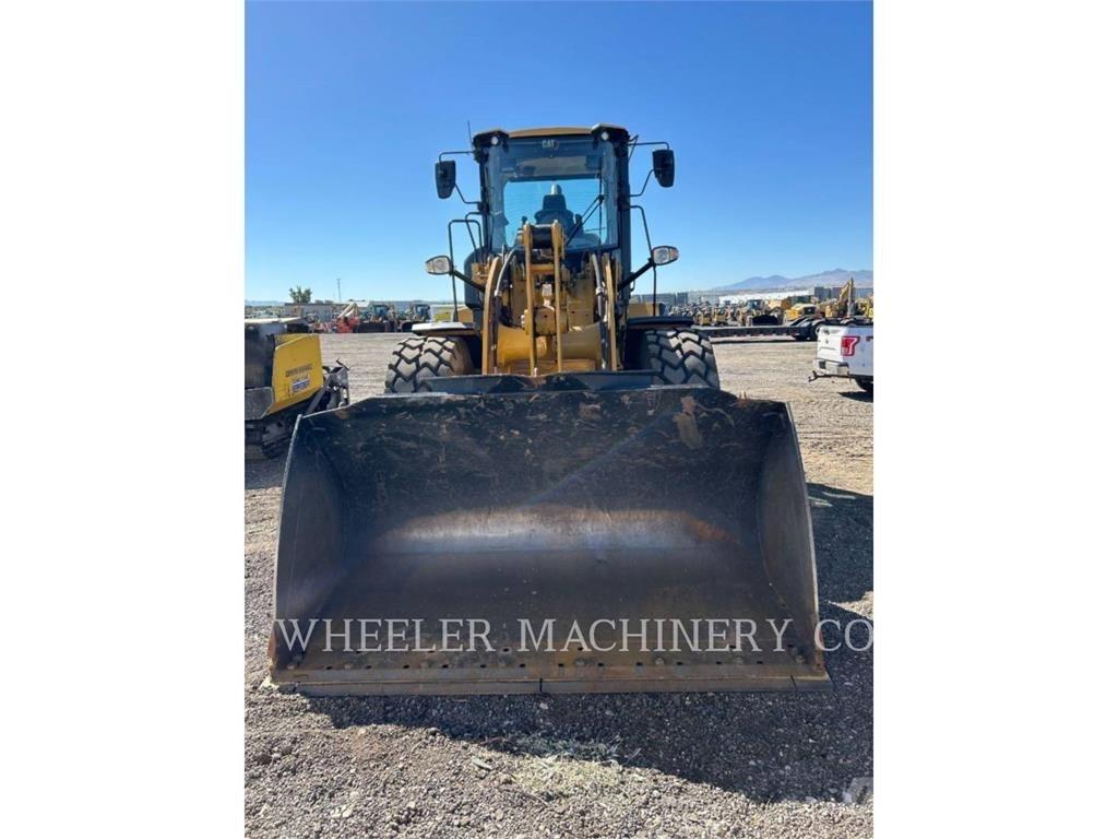 CAT 926M QC 3V Kolesni nakladalci