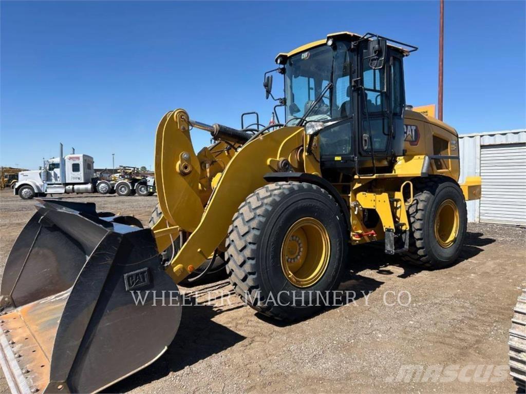CAT 926M QC 3V Kolesni nakladalci