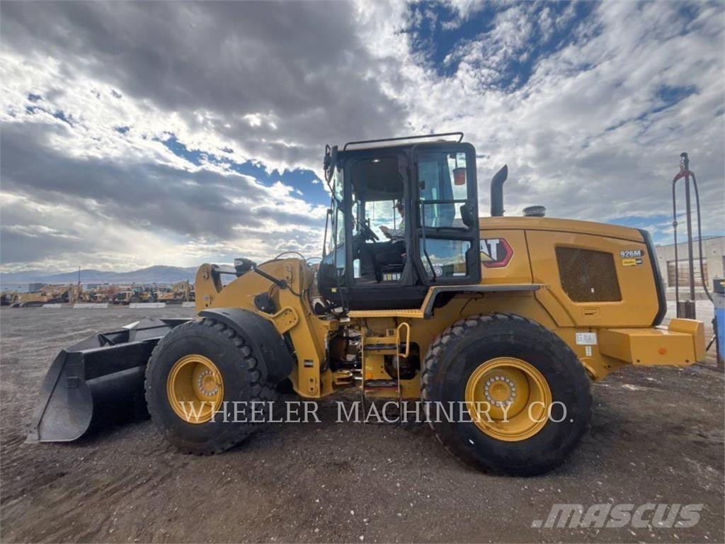 CAT 926M QC 3V Kolesni nakladalci