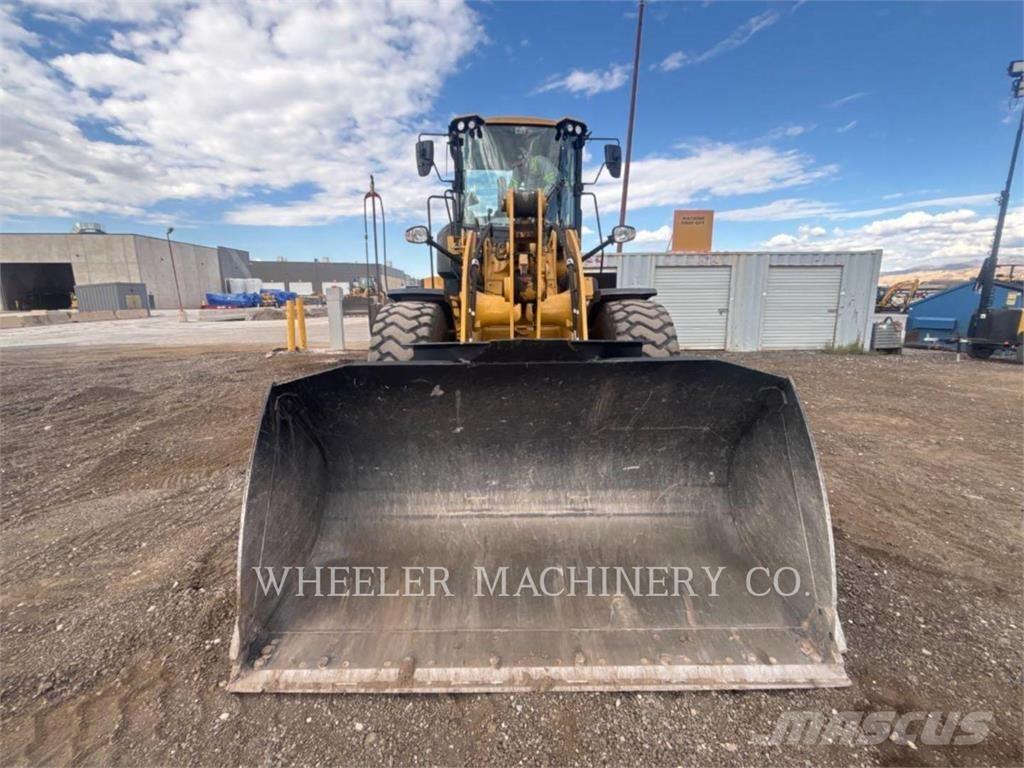 CAT 926M QC 3V Kolesni nakladalci