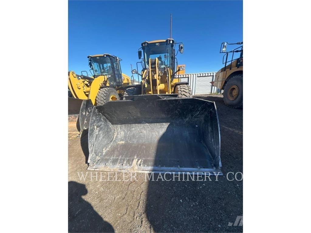 CAT 926M QC 3V Kolesni nakladalci