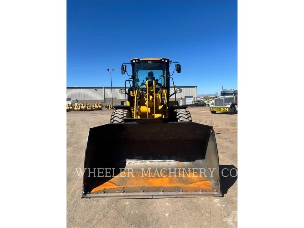 CAT 926M QC 3V Kolesni nakladalci
